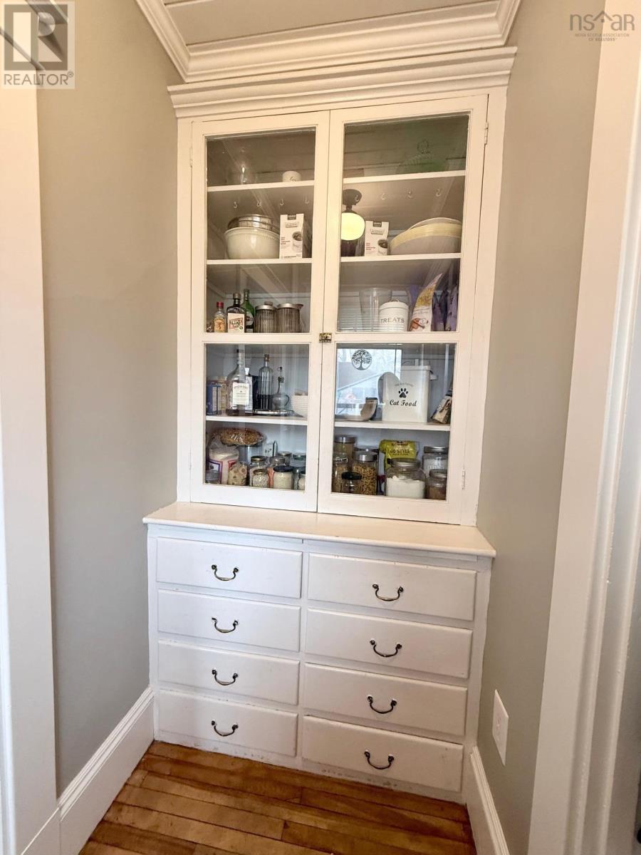 Property 7 of 30 of 54 William Street