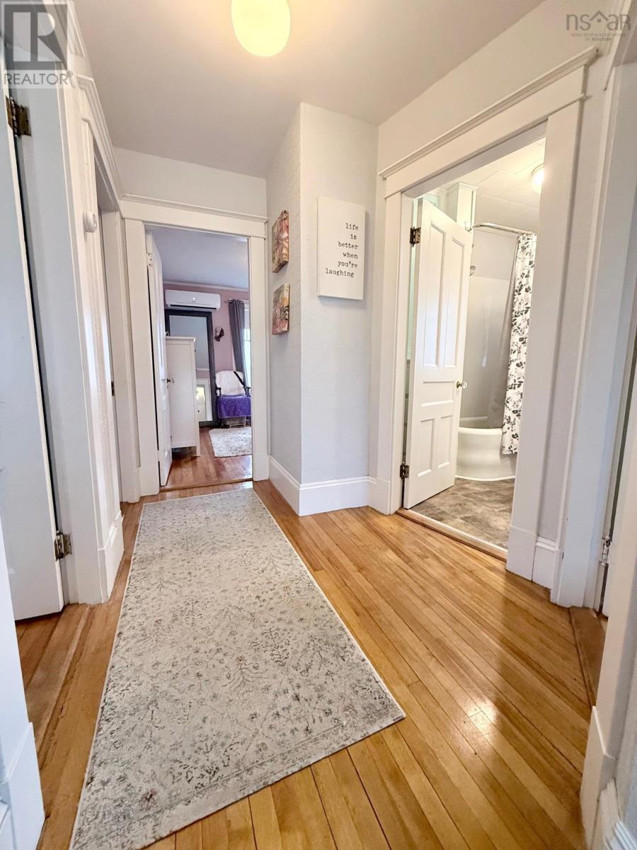 Property 18 of 30 of 54 William Street