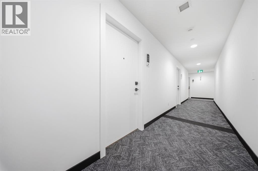 Single Family House for Sale in   A Street NW West Hillhurst Calgary 