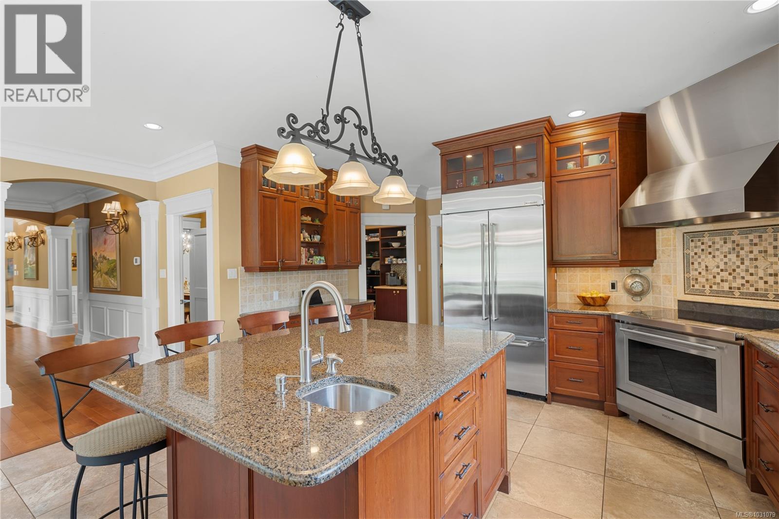 441 Glendower Rd, Saanich