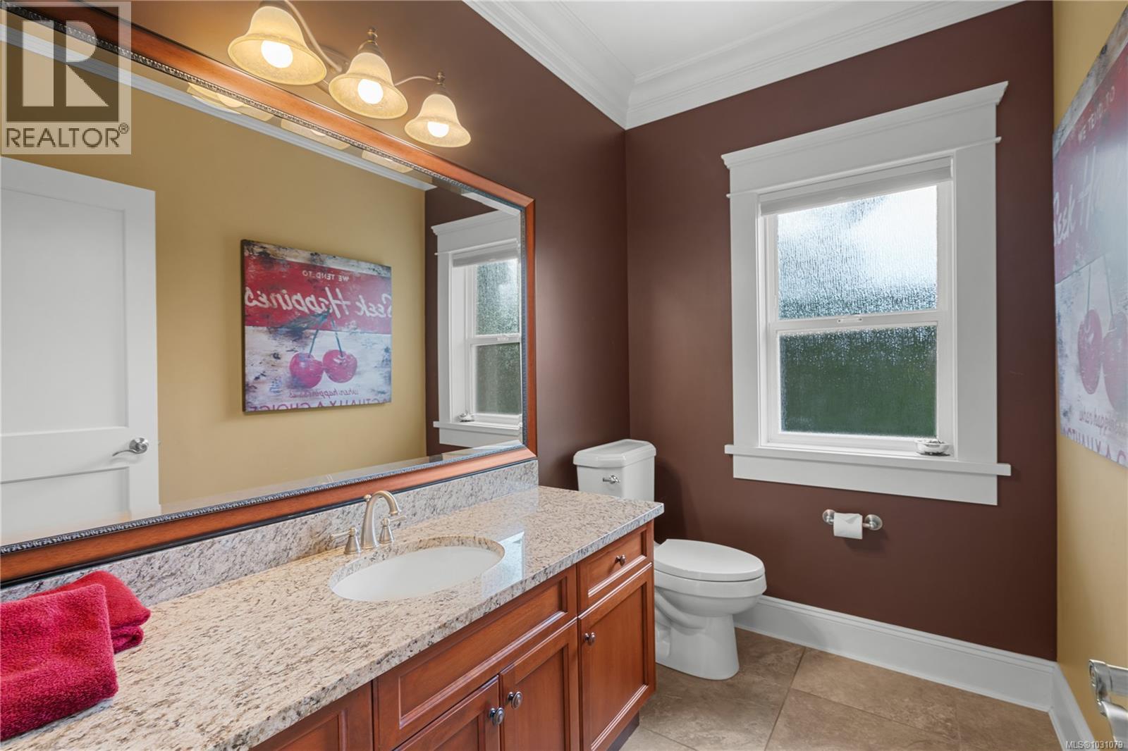 441 Glendower Rd, Saanich