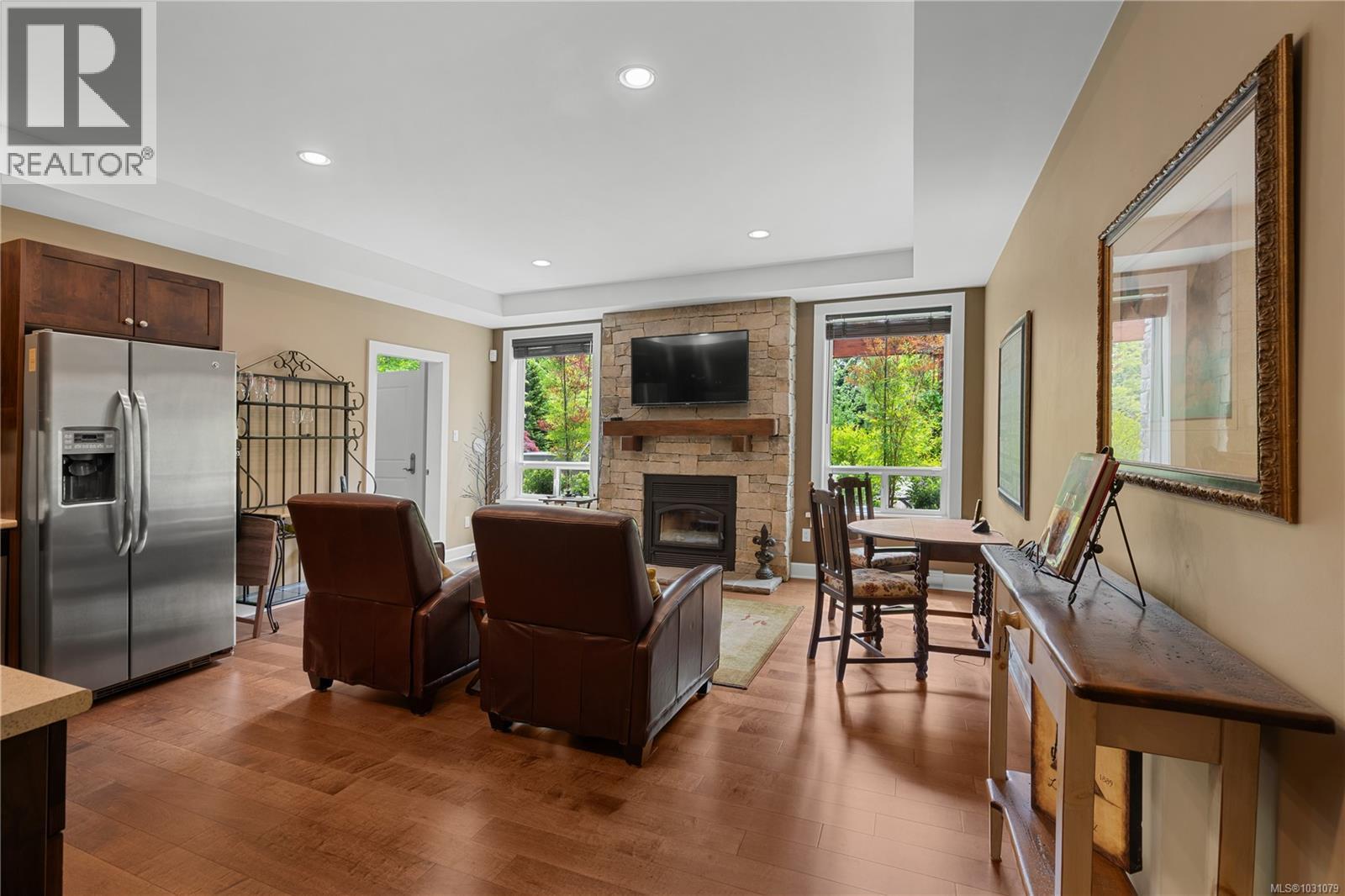 441 Glendower Rd, Saanich