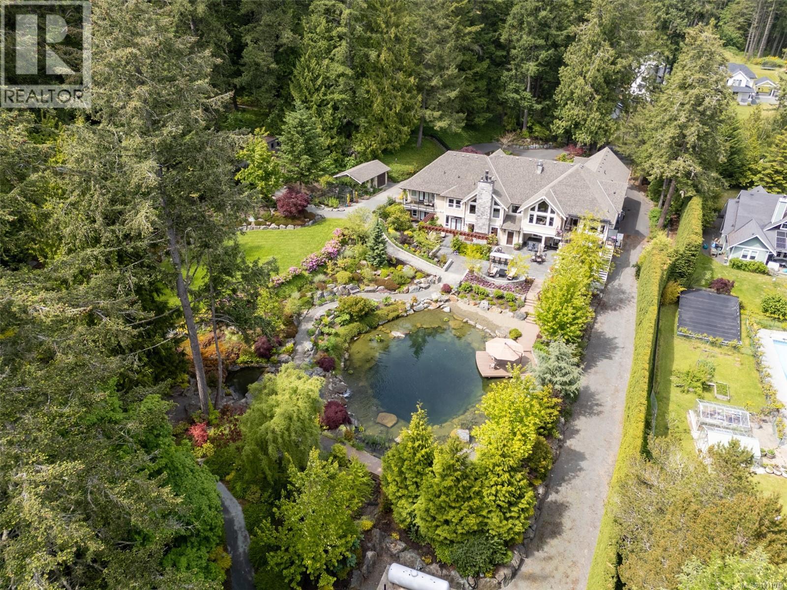 441 Glendower Rd, Saanich