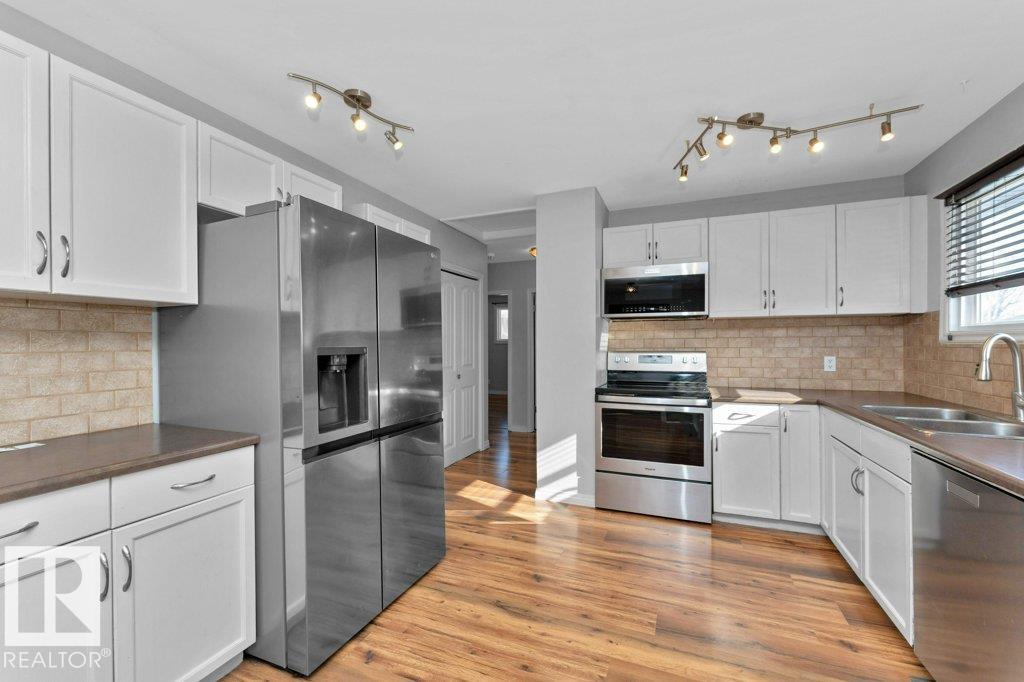 4303 104A AV NW, Edmonton