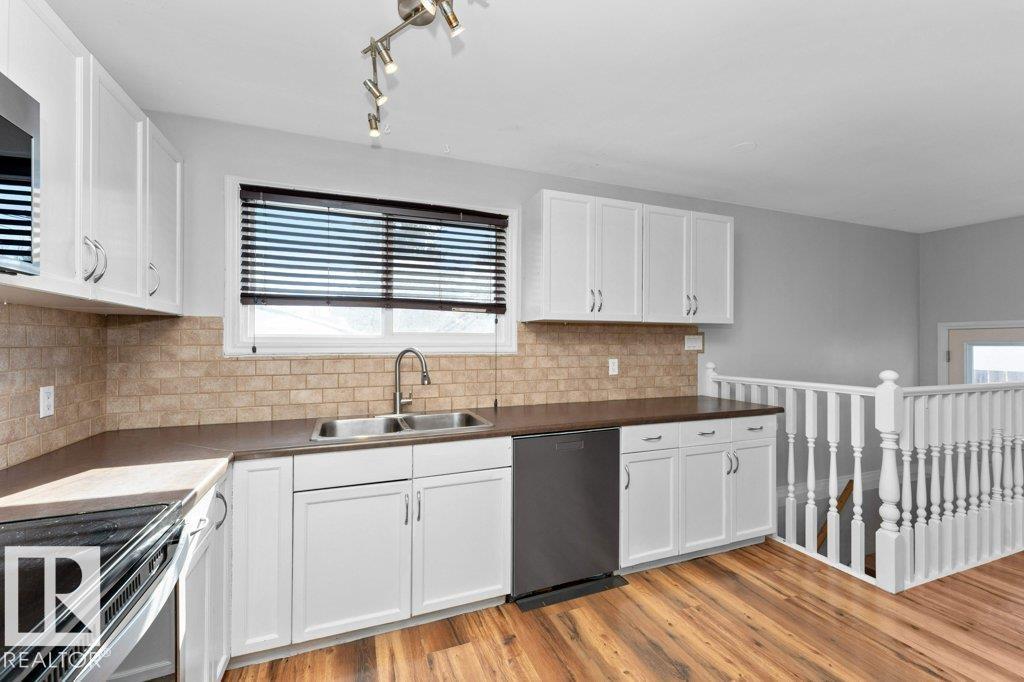 4303 104A AV NW, Edmonton