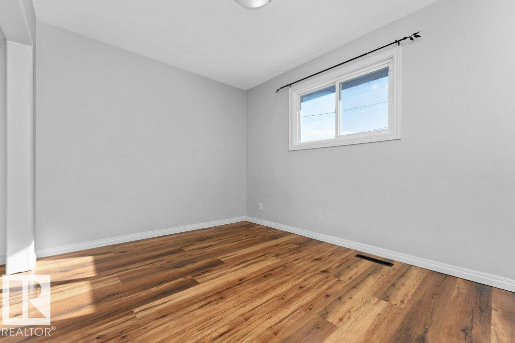 4303 104A AV NW, Edmonton