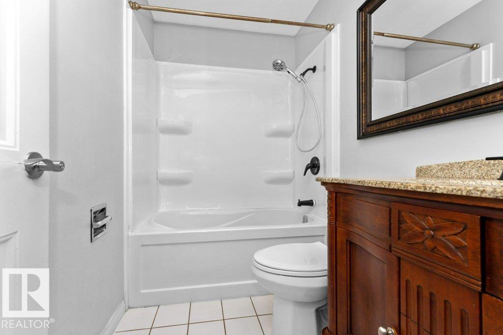 4303 104A AV NW, Edmonton