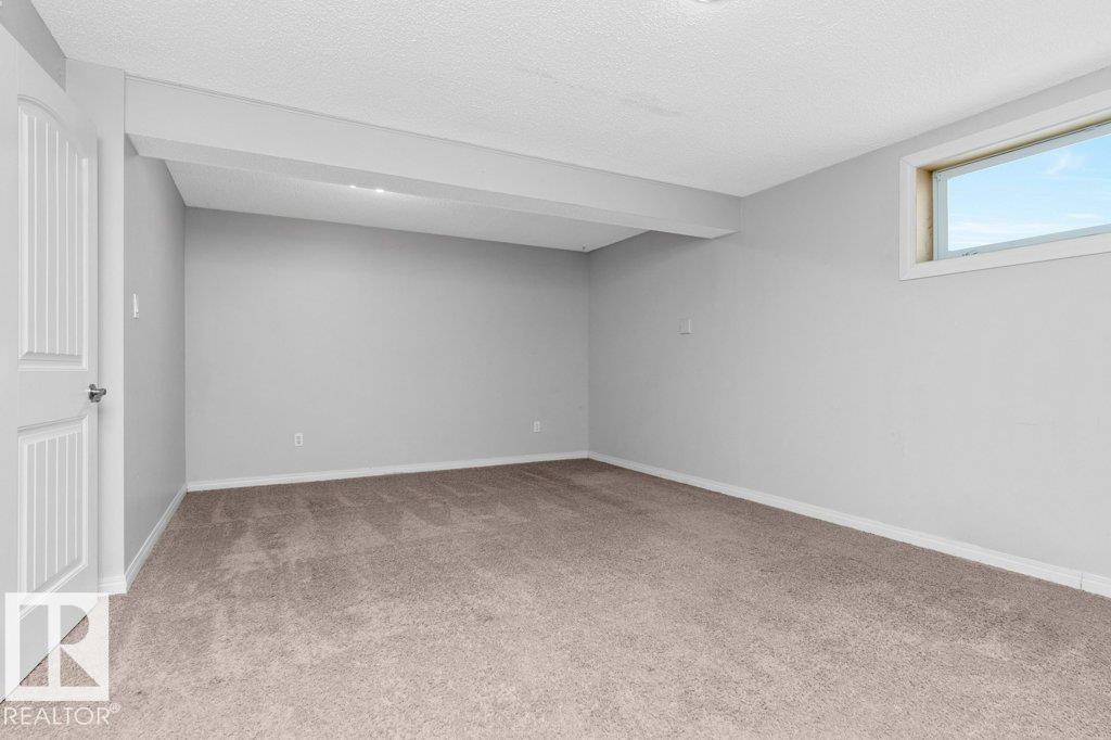 4303 104A AV NW, Edmonton