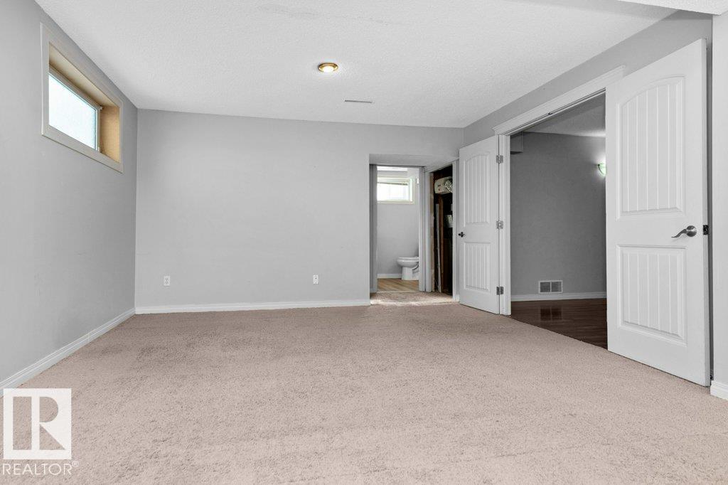 4303 104A AV NW, Edmonton