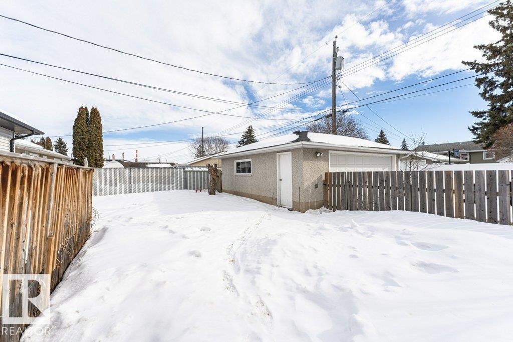 4303 104A AV NW, Edmonton