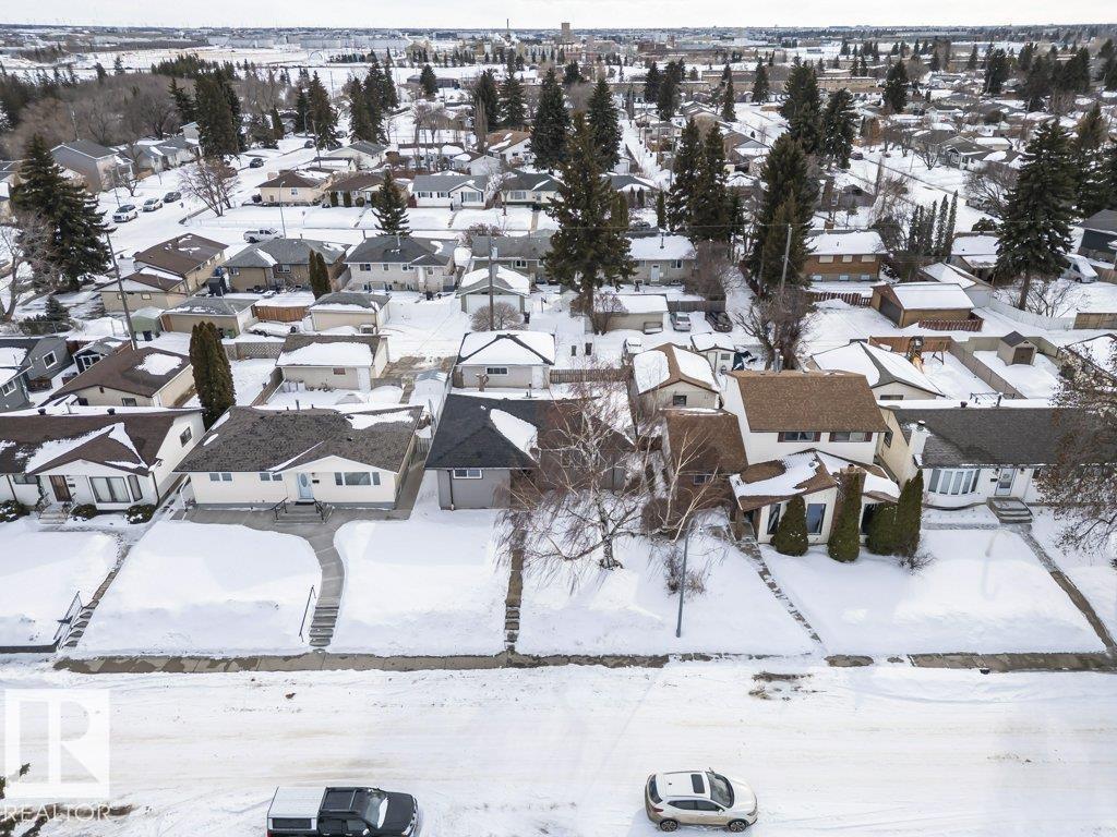 4303 104A AV NW, Edmonton