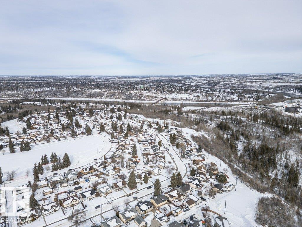 4303 104A AV NW, Edmonton