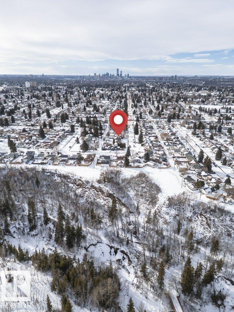 4303 104A AV NW, Edmonton