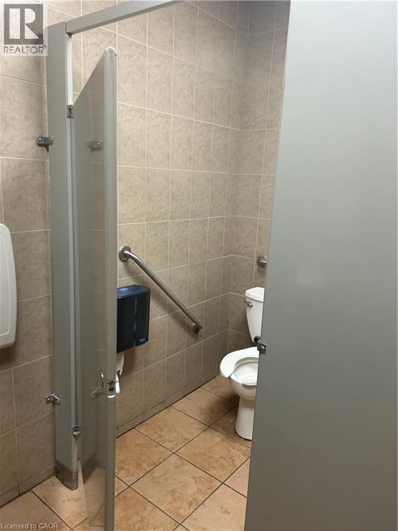 1500 UPPER MIDDLE Road W, Oakville, Ontario, L6M3G3 — Photo 3