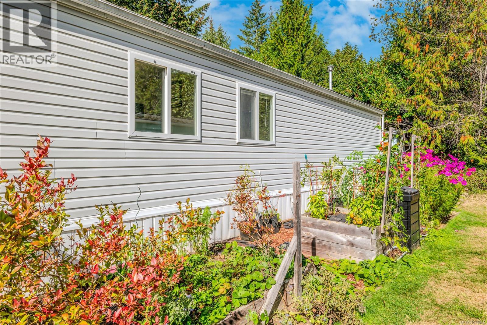 #67 10325 Lakeshore Rd - 15