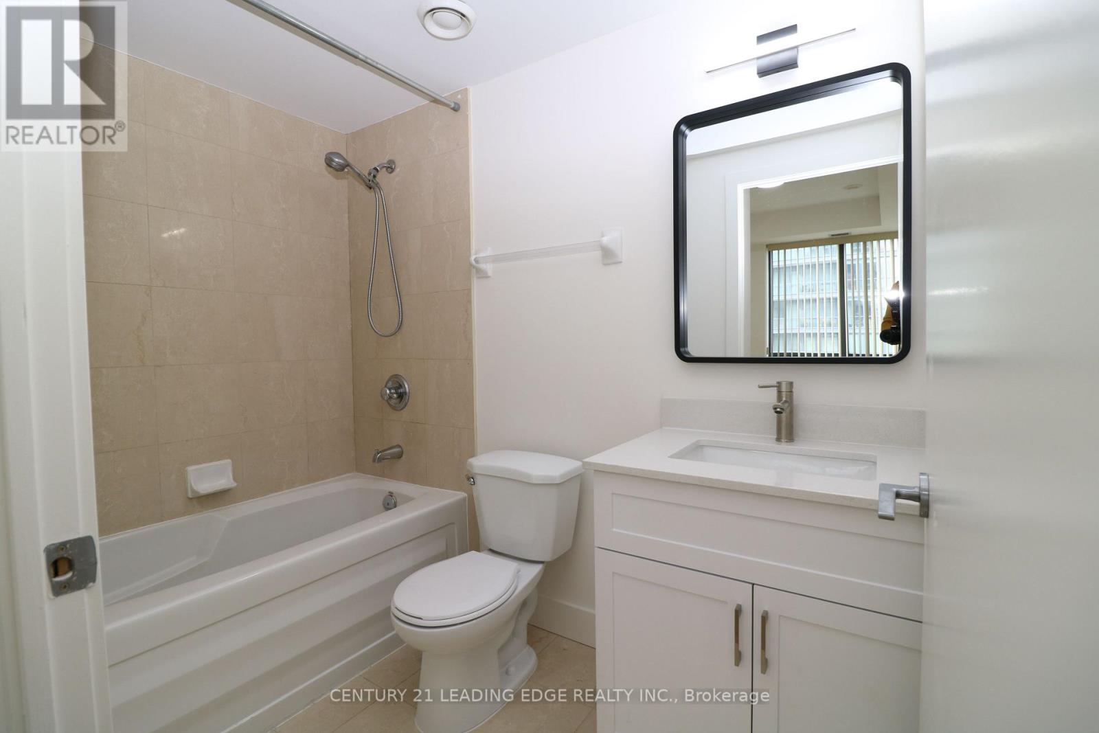 #1404 438 KING STREET W - 23
