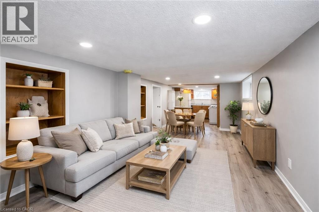 66 WEIR Street S Unit# B1