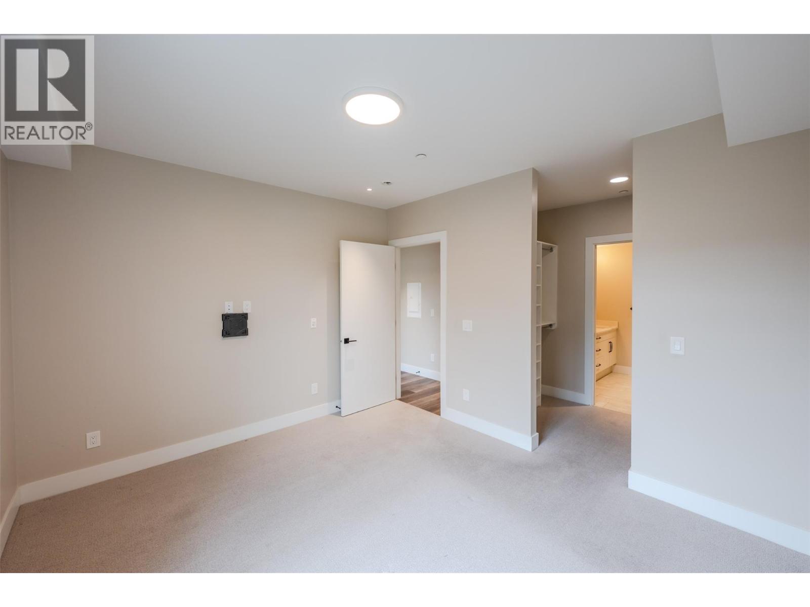 #308 110 ELLIS STREET - 29