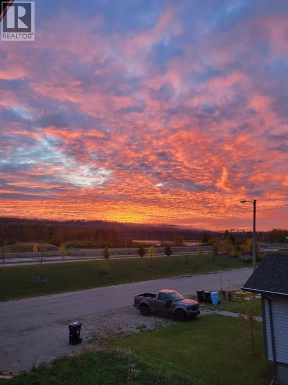 7423 Railway Avenue, Fort McMurray