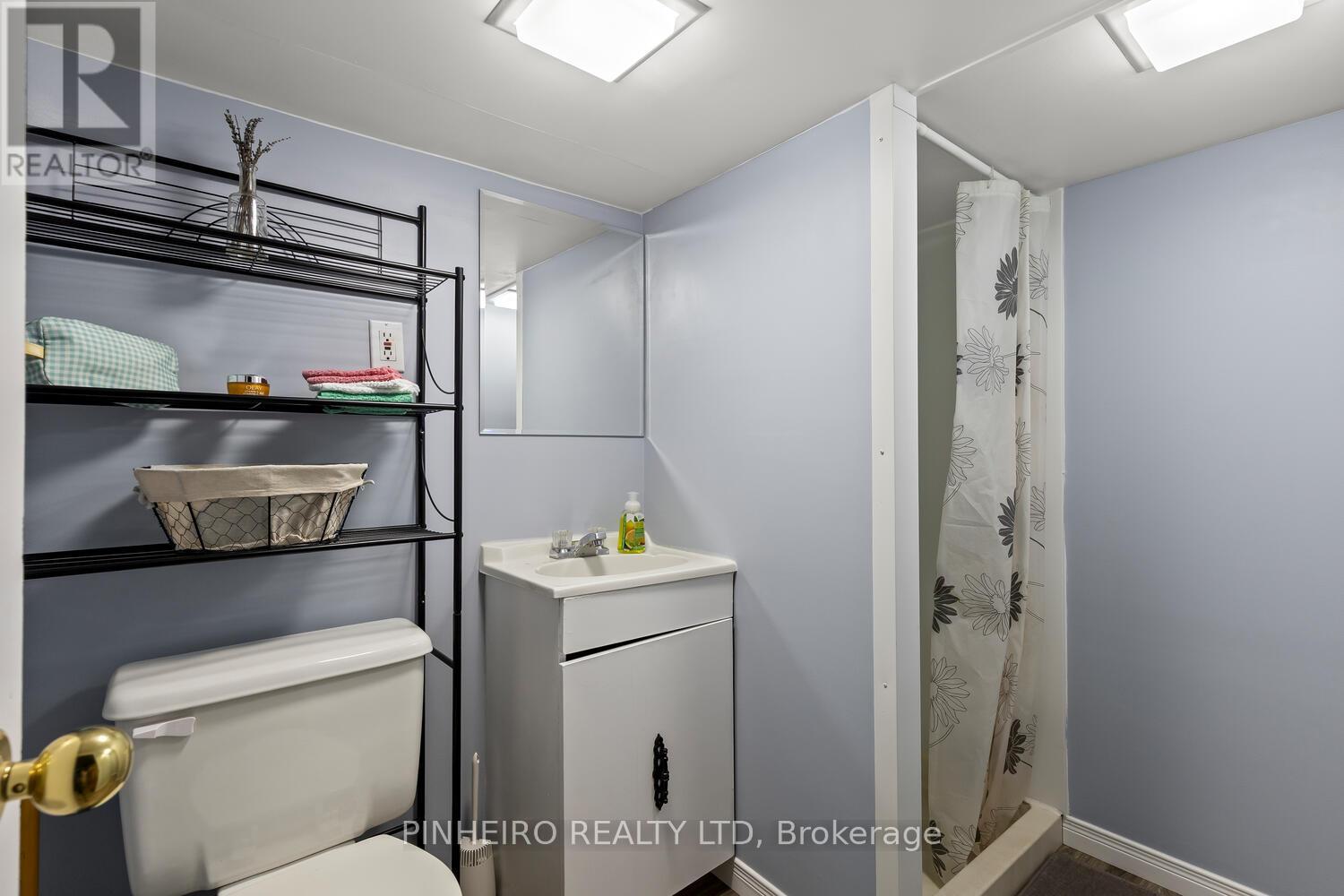 275 RIDOUT STREET Property Photo