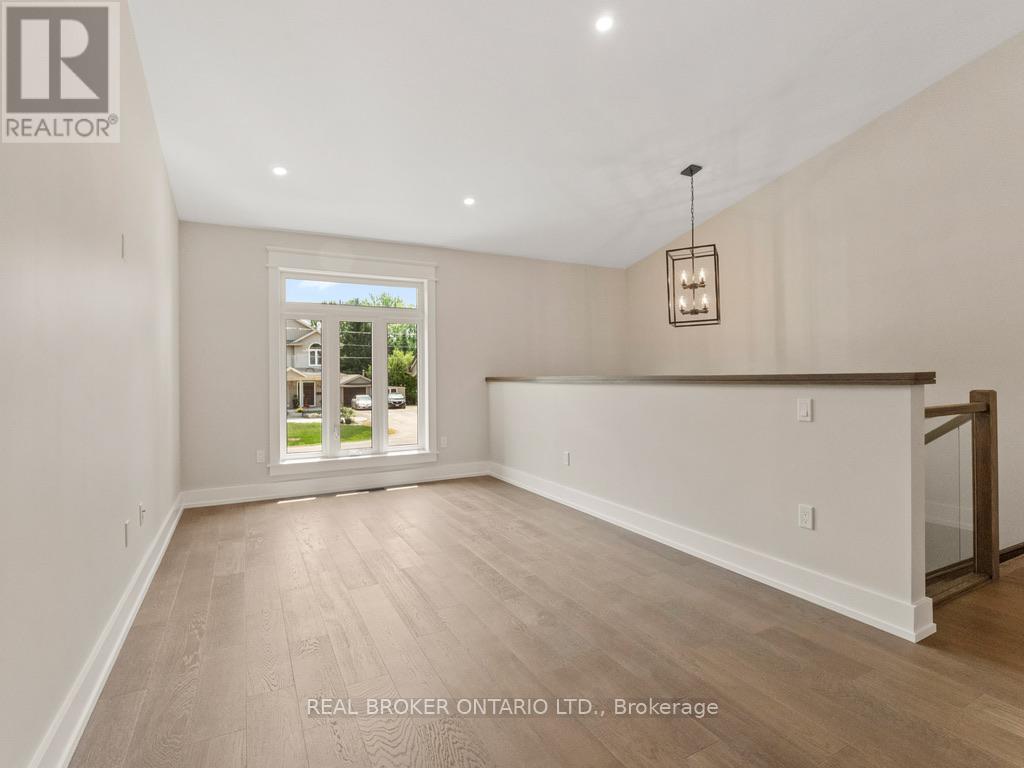 44 TOPHAM BOULEVARD - 13