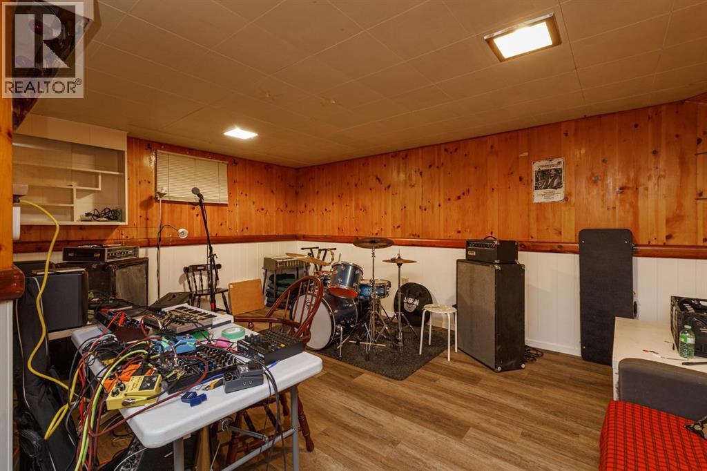 Single Family House Bungalow for Sale in  Parkdale Boulevard NW West Hillhurst Calgary 