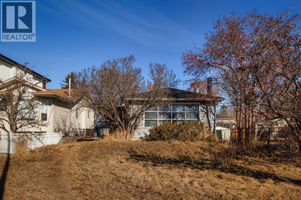 Single Family House Bungalow for Sale in  Parkdale Boulevard NW West Hillhurst Calgary 