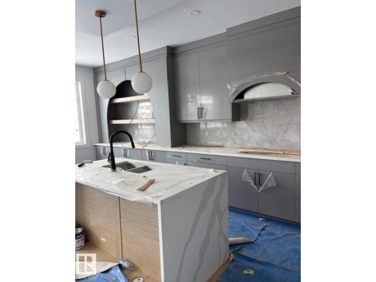 6 ENNS CO, Fort Saskatchewan