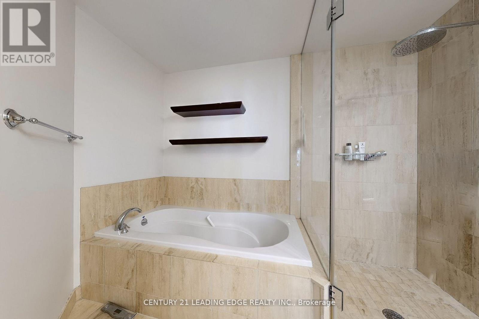 #502 3 MCALPINE STREET - 12