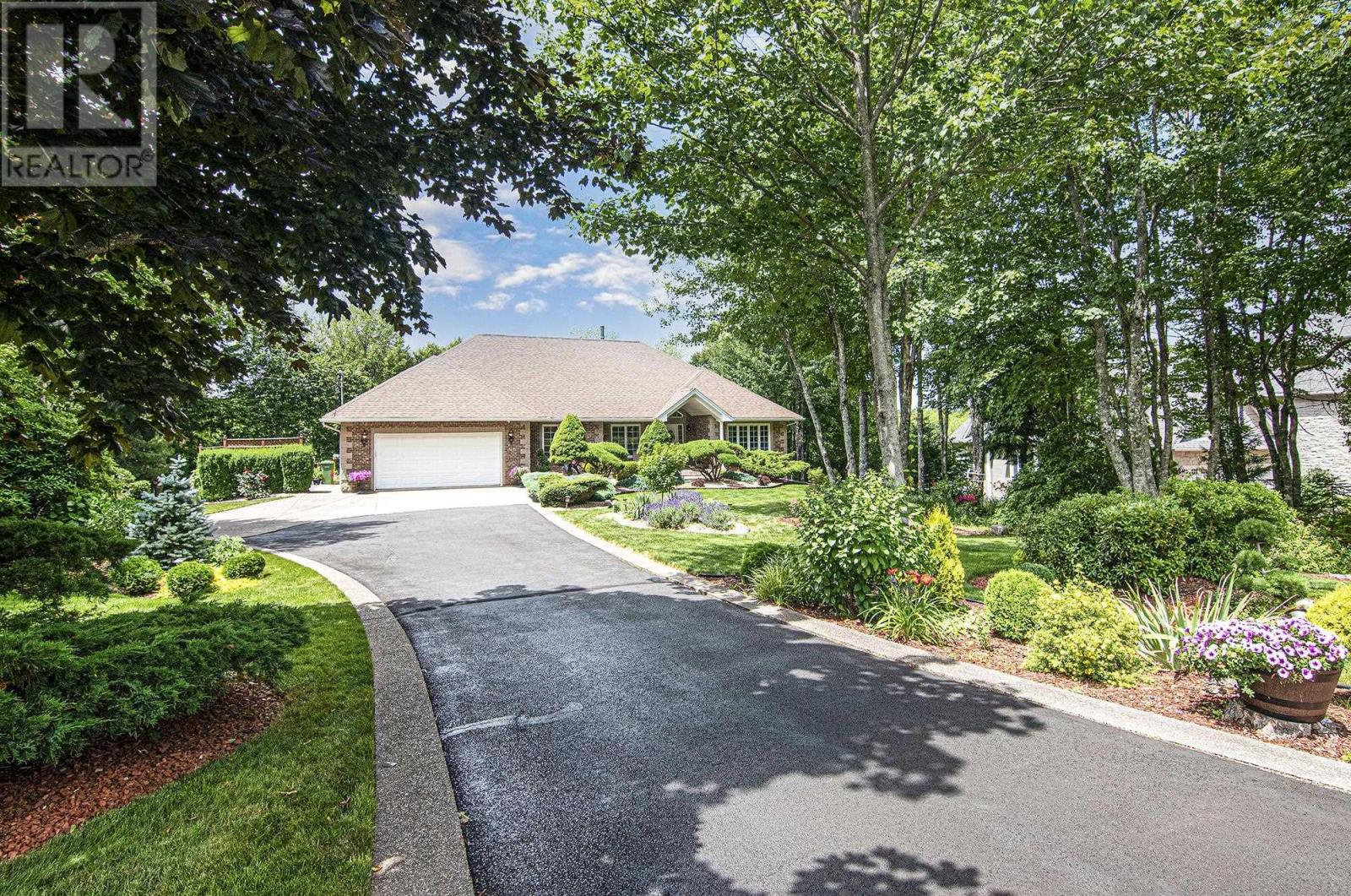 Property 33 of 50 of 182 Thompson Run