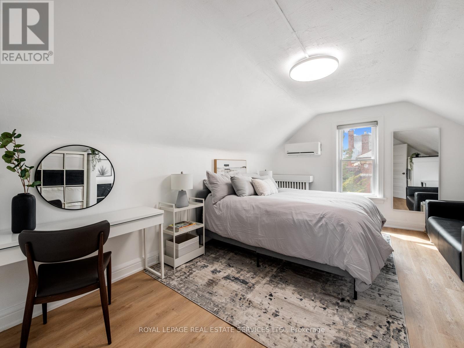 162 MEDLAND STREET, Toronto (Junction Area), Ontario