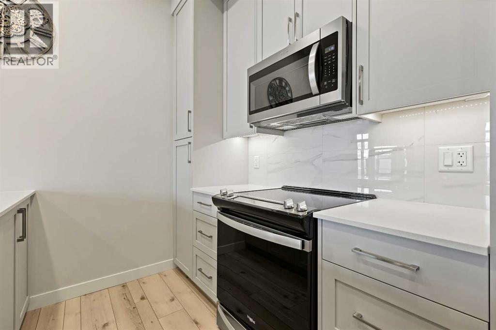 
          255 Les Jardins Park Southeast
            <br/>
            <span>Calgary</span>
            , 
            <span>AB</span>
             <span>T2C5W9</span>
         - Photo 9