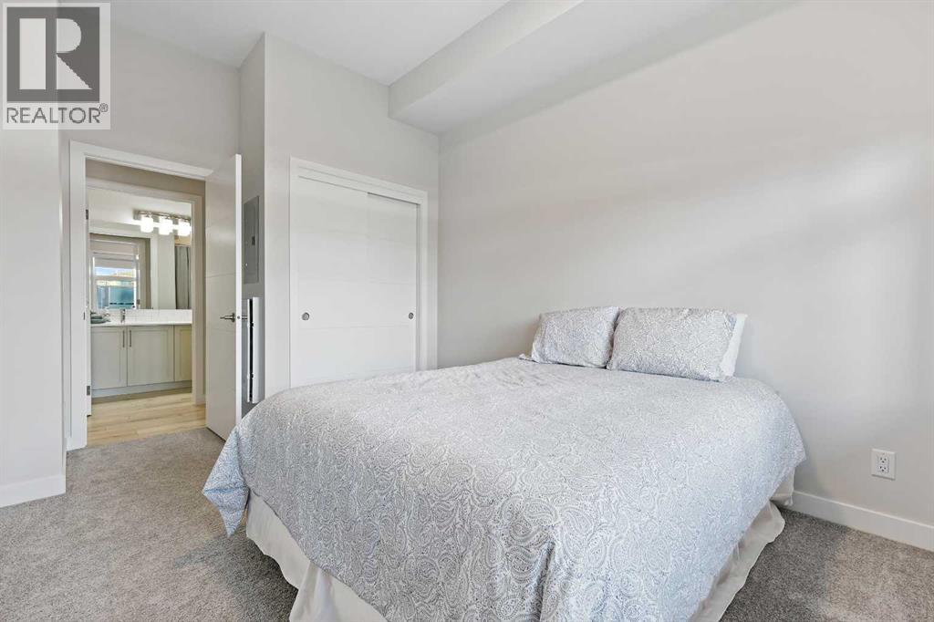 
          255 Les Jardins Park Southeast
            <br/>
            <span>Calgary</span>
            , 
            <span>AB</span>
             <span>T2C5W9</span>
         - Photo 20