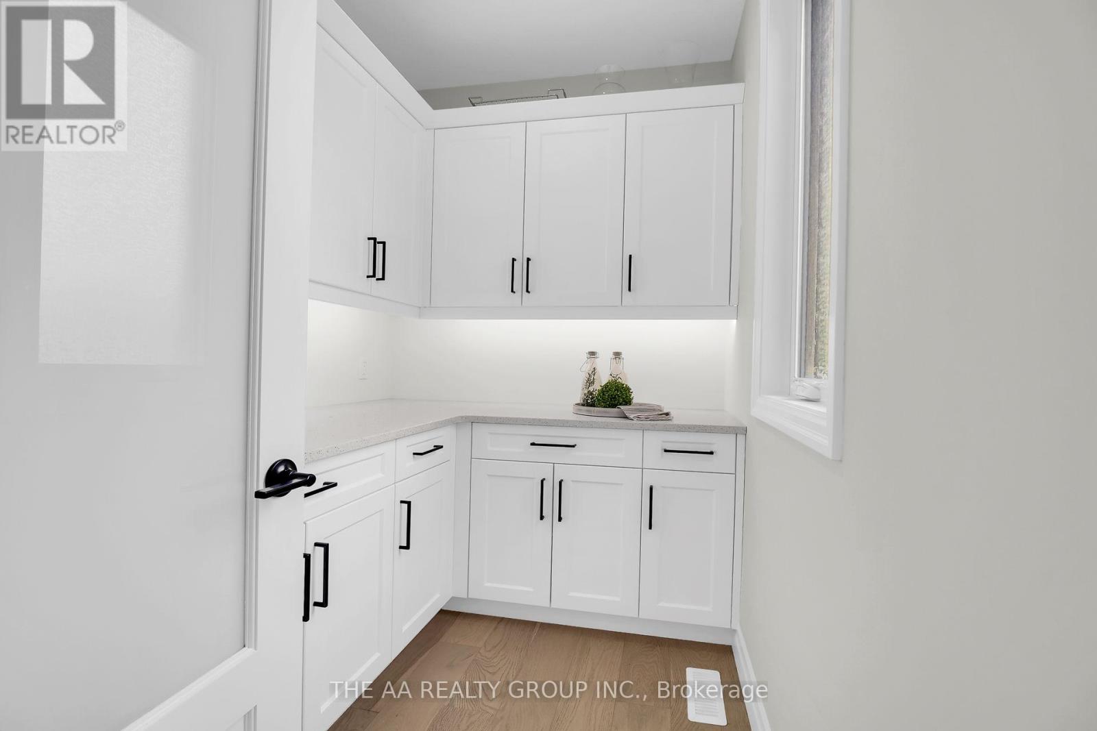 187 FOXBOROUGH PLACE - 15