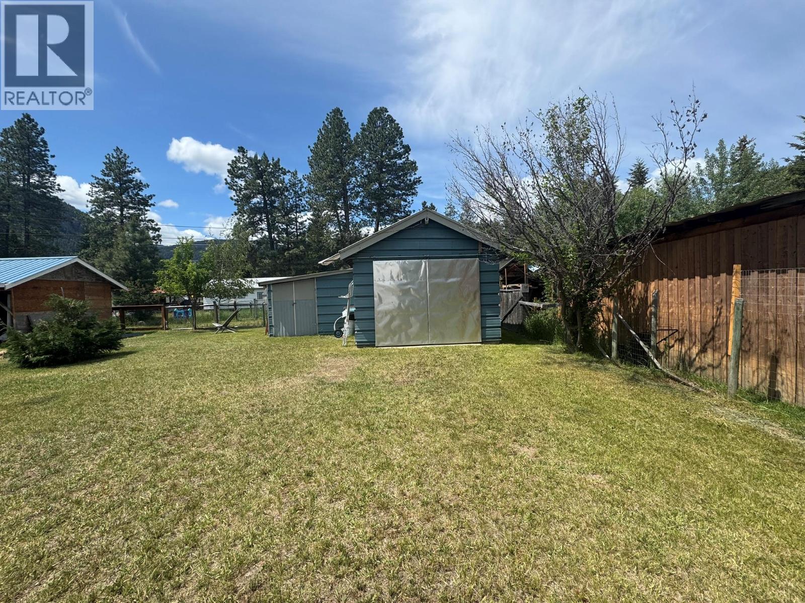 2614 OTTER Avenue, Coalmont-Tulameen