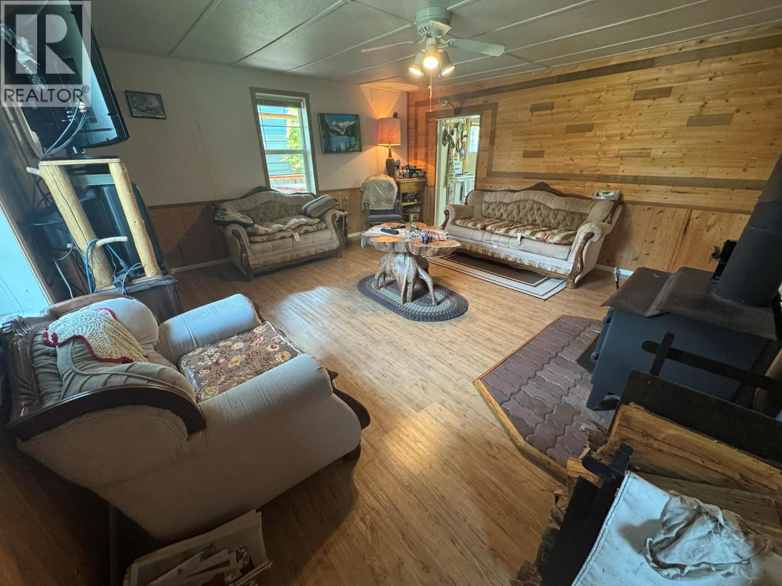 2614 OTTER Avenue, Coalmont-Tulameen