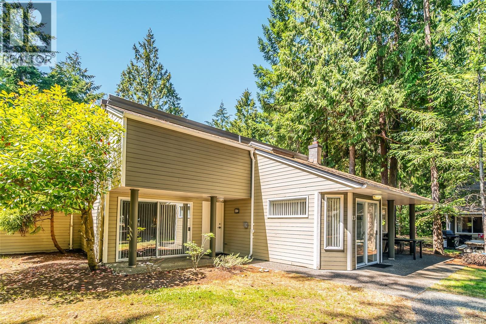 13 1135 Resort Dr, Parksville