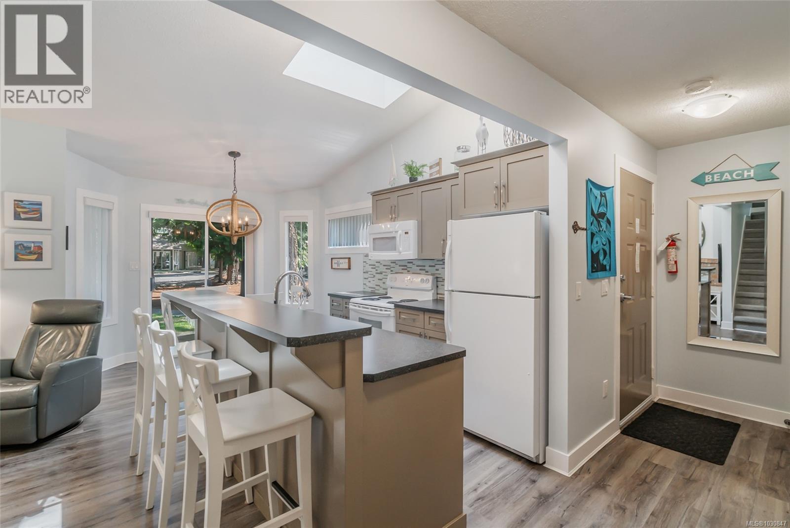 13 1135 Resort Dr, Parksville