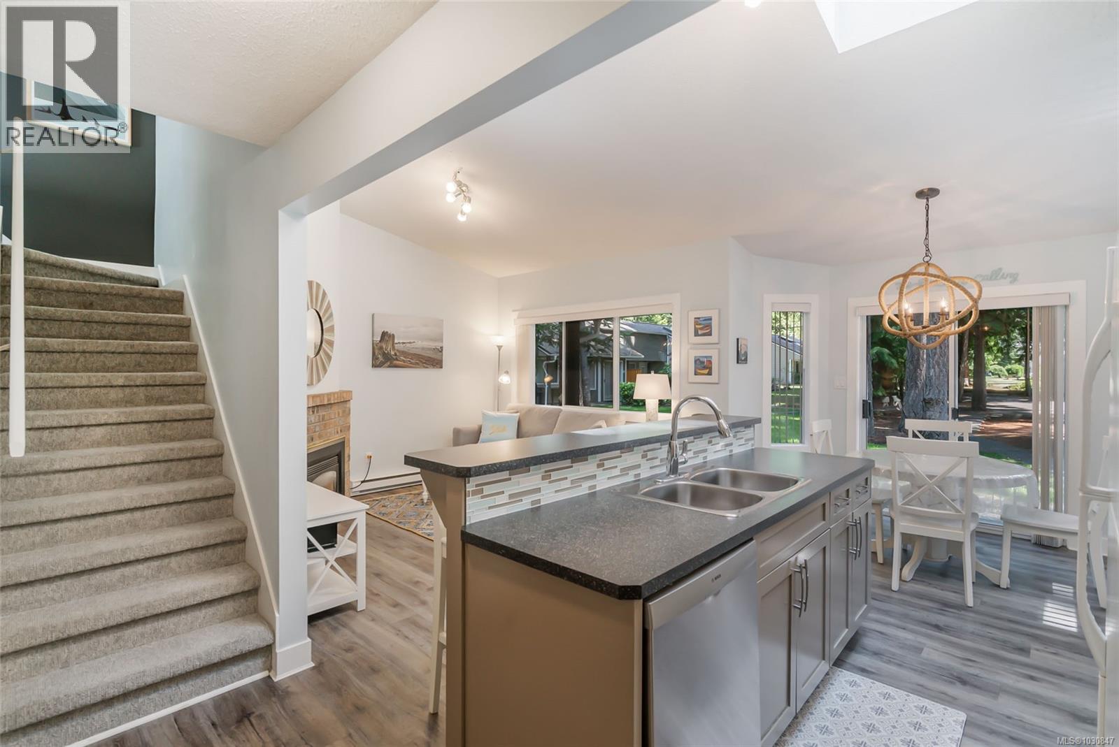 13 1135 Resort Dr, Parksville