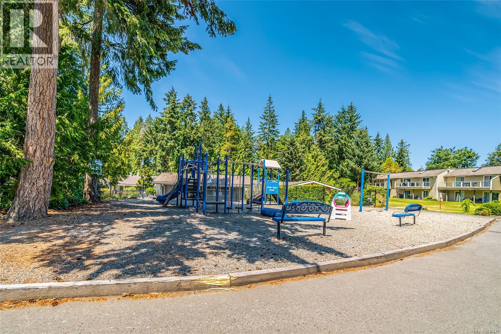 13 1135 Resort Dr, Parksville