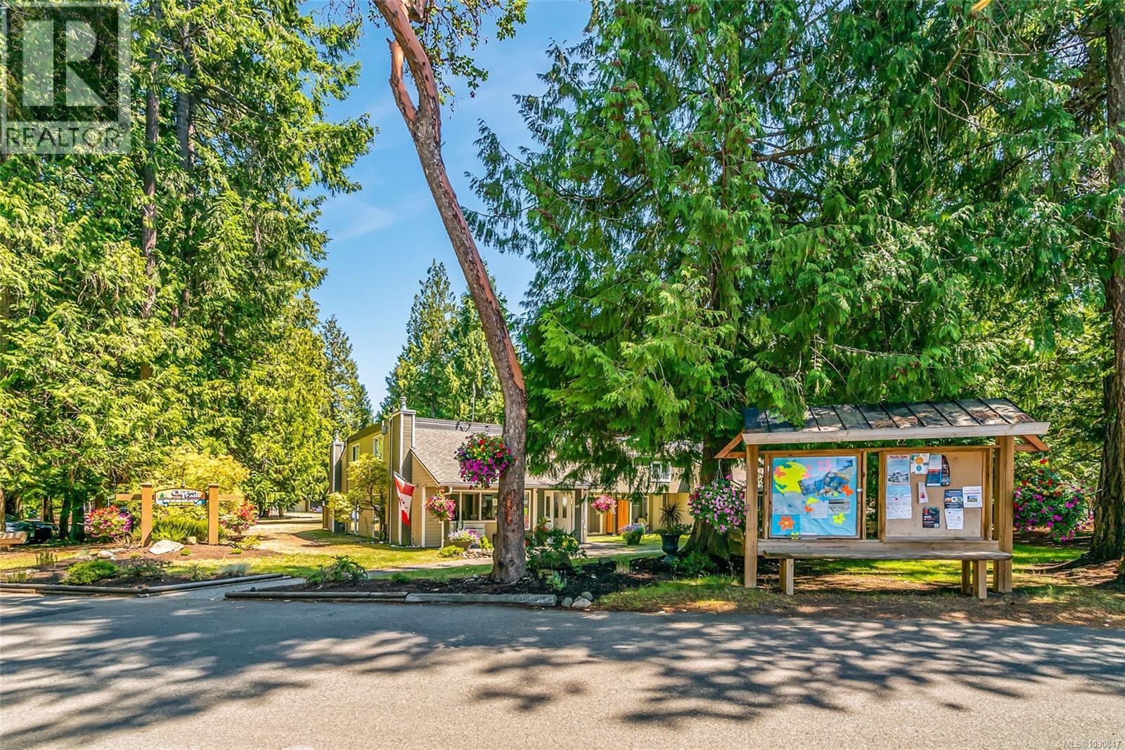 13 1135 Resort Dr, Parksville