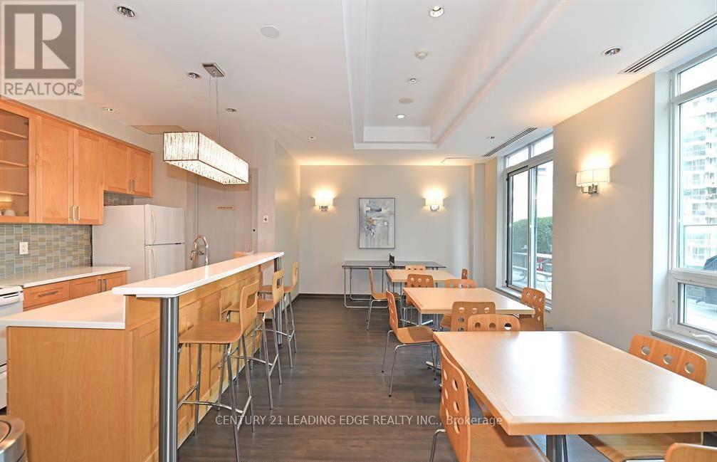 #1012 212 EGLINTON AVENUE E - 23