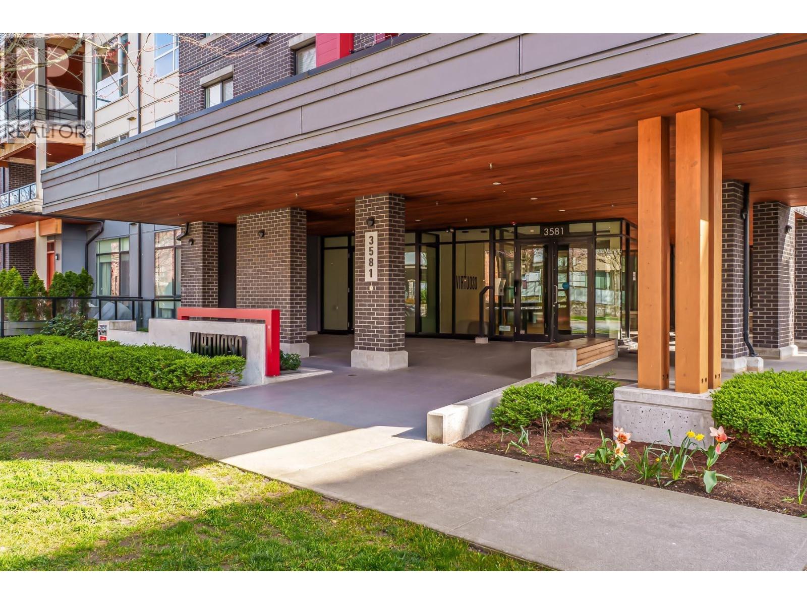 117 3581 ROSS DRIVE, Vancouver