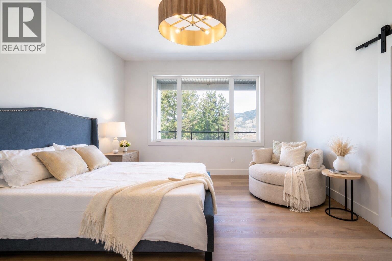 2079 Cortina Drive, Kelowna