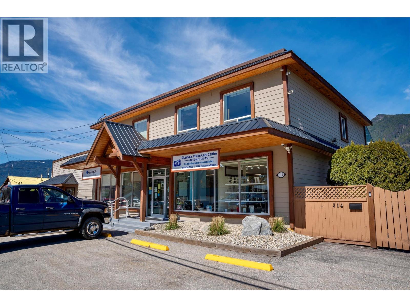 314 Finlayson Street, Sicamous