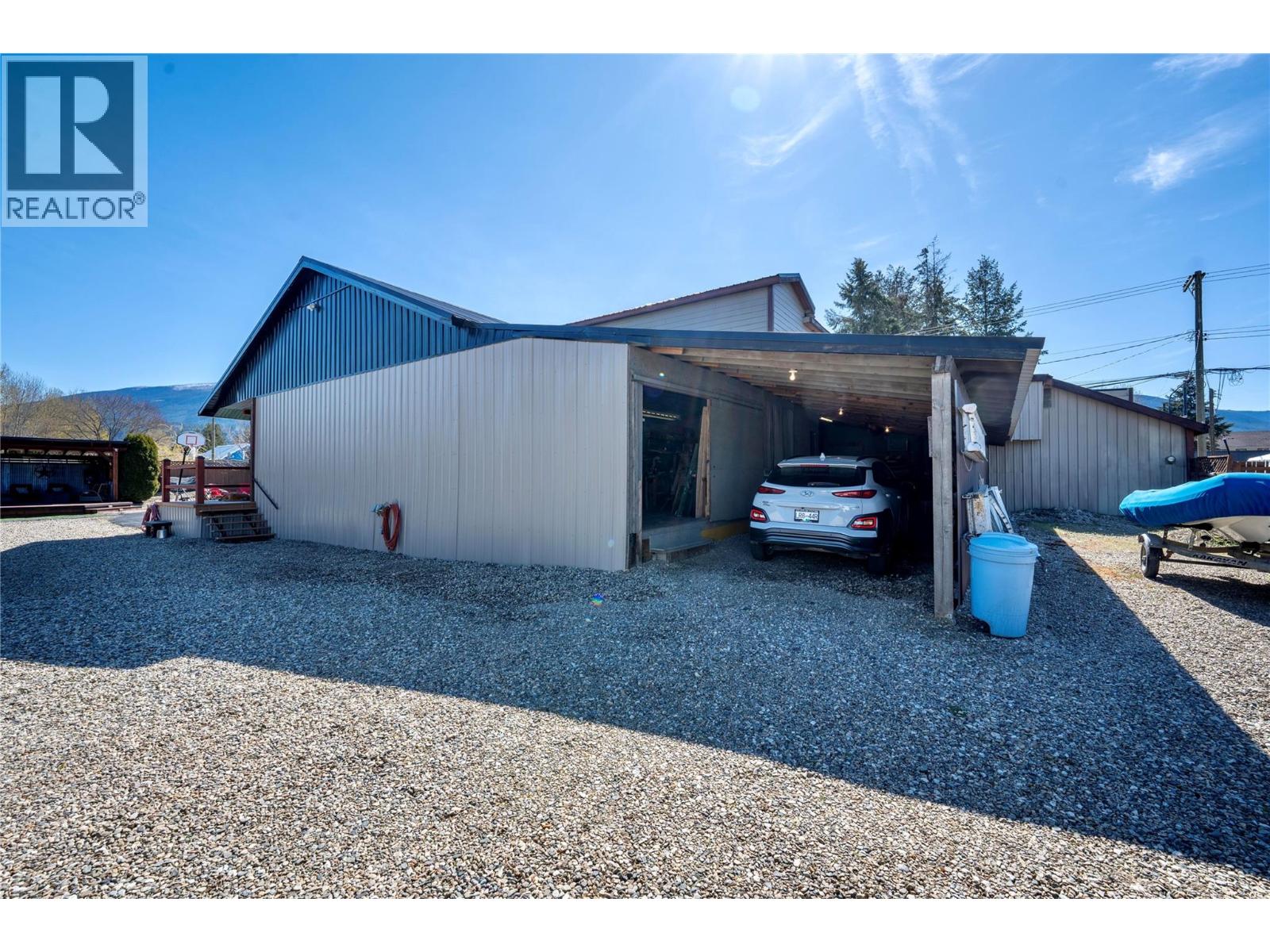 314 Finlayson Street, Sicamous