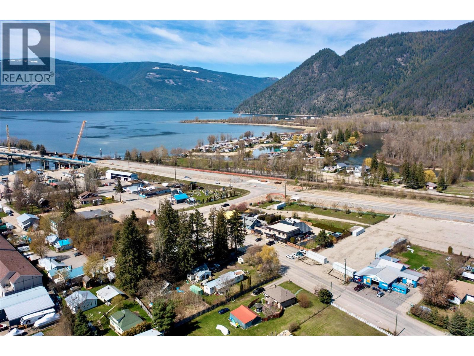 314 Finlayson Street, Sicamous