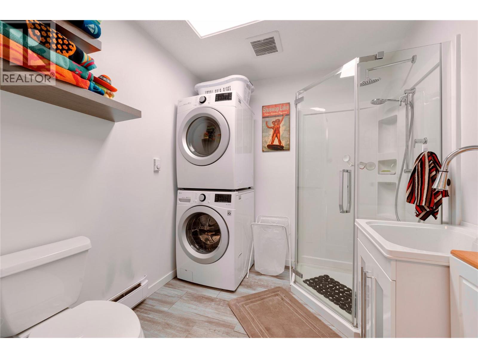 314 Finlayson Street, Sicamous