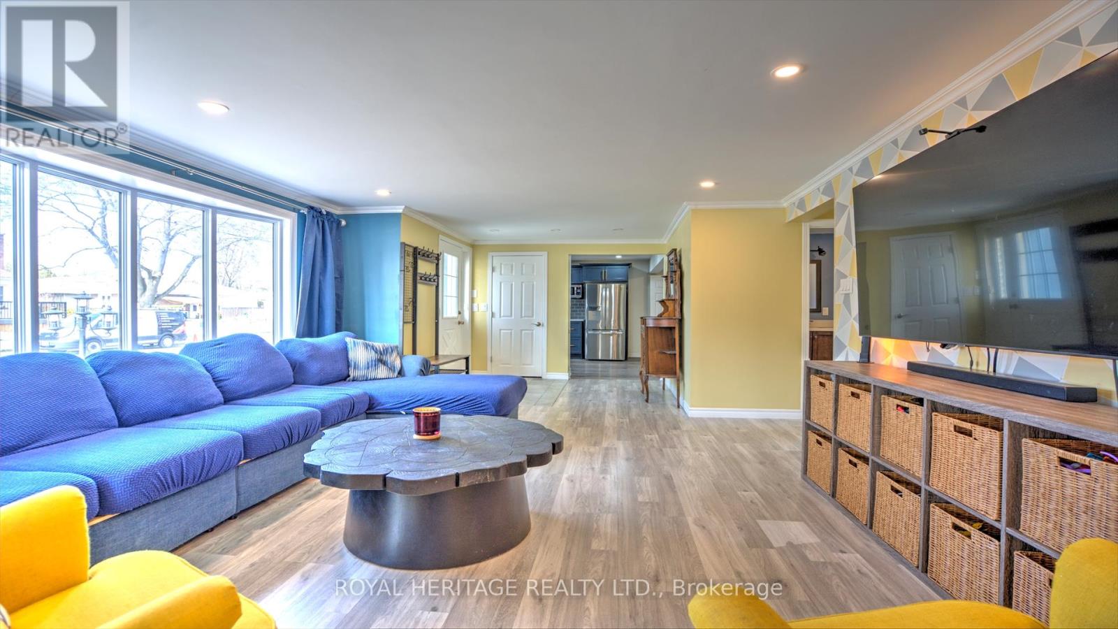 27 MEADE STREET - 11