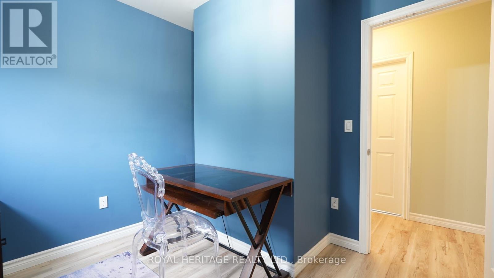 27 MEADE STREET - 20